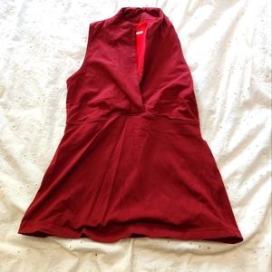 Woman's lululemon tank top